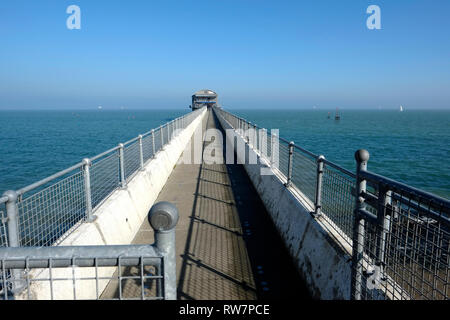 RNLI Bembridge Rettungsboot Station Bembridge Village, England, Großbritannien, Isle of Wight, England, Vereinigtes Königreich. Stockfoto