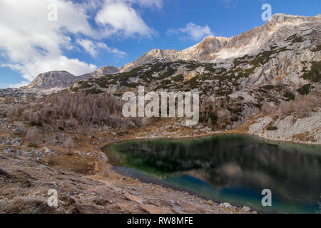 Triglav See Tal im Herbst Stockfoto