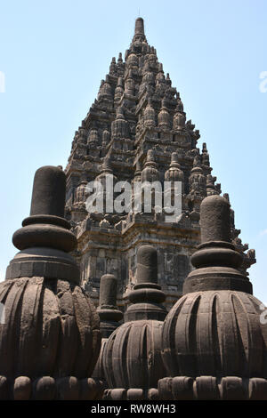 9. Jahrhundert Hindu Tempel Prambanan Komplex in der Nähe von Yogyakarta auf Java, Indonesien. UNESCO-Weltkulturerbe. Stockfoto