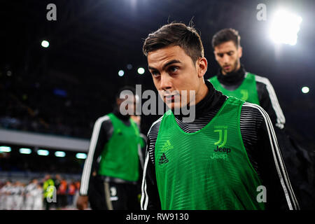 Neapel, Italien, 03. März 2019 - Juventus' Argentinische vorwärts Paulo Dybala schaut während der italienischen Serie A Fußballspiel SSC Napoli vs Juventus F Stockfoto