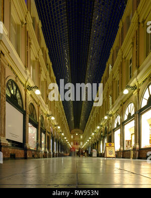 Saint-Hubert Royal Galerien (Französisch: Galeries Royales Saint-Hubert, Niederländisch: Koninklijke Sint-Hubertusgalerijen), Brüssel, Belgien Stockfoto