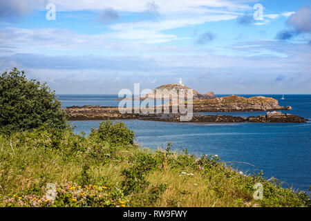 Round Island und den Leuchtturm von der Ziege, St. Martin's, Scilly-inseln, Großbritannien Stockfoto