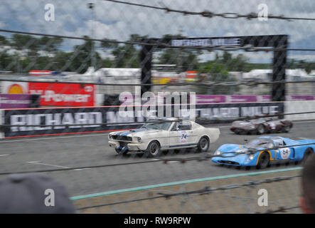 Atmosphäre im La Mans Classic Rennen Stockfoto