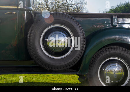 1947 Ford eine Tonne pick up, klassische amerikanische Lkw Stockfoto