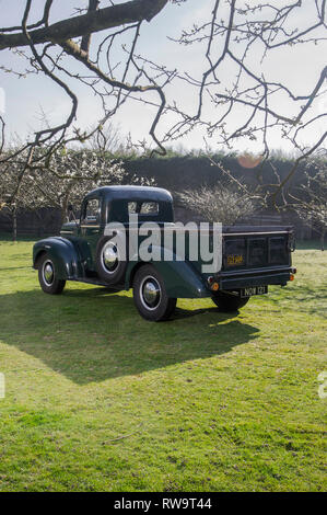 1947 Ford eine Tonne pick up, klassische amerikanische Lkw Stockfoto