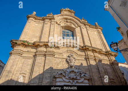 Bari, Apulien, Italien - Fassade der Kirche des heiligen Namens Jesu (Chiesa del Gesù). Bari ist die Hauptstadt der Stadt Bari und Apulien Stockfoto