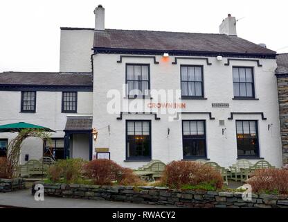 Das Crown Inn, Coniston, Lake District, Cumbria, England, Großbritannien Stockfoto