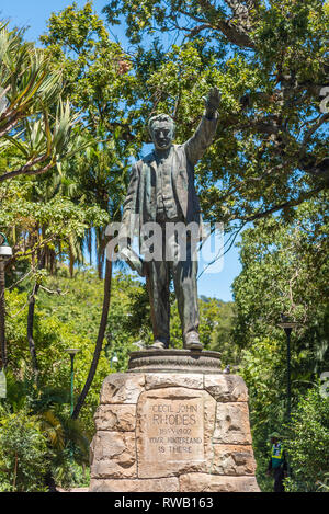 Statue von Cecil Rhodes im Garten der Firma, Kapstadt, Südafrika Stockfoto