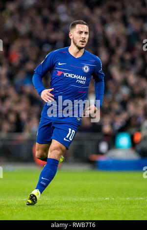 LONDON, ENGLAND - Januar 08: Eden Hazard von Chelsea FC während der carabao Cup Halbfinale Hinspiel Übereinstimmung zwischen den Tottenham Hotspur und Chelsea im Wembley Stadion am 8. Januar 2019 in London, England. (Foto von Sebastian Frej/MB Medien) Stockfoto