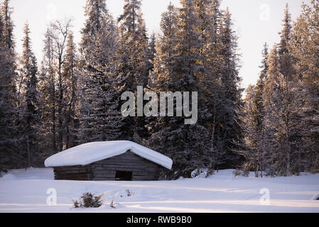 Alte Scheune im finnischen Lappland Stockfoto