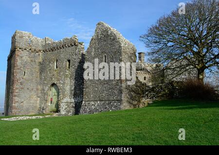 Weobley Schloss aus dem 14. Jahrhundert befestigtes Herrenhaus Llanrhidian Gower Halbinsel Wales Cymru GROSSBRITANNIEN Stockfoto