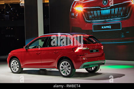 Neuen Stadt crossover Skoda Kamiq wurde im World Premier von Skoda Auto Mitglied des Vorstands Alain Favey am 2019 in Genf unterzeichneten internationalen Mot vorgestellt Stockfoto