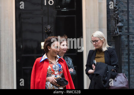 Downing Street, London, UK. 5. Mär 2019. Ex Spice Girl Melanie Brown als Mel B bekannt, Abfahrt Nummer 10 Downing Street von ihrem Personal begleitet. Credit: Stephen Chung/Alamy leben Nachrichten Stockfoto