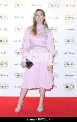 London, Großbritannien. 5. März, 2019. Katherine Ryan, Stylisten Eröffnungs bemerkenswerte Frauen Auszeichnungen in Partnerschaft mit Philosophie, Palisander London, London, Großbritannien. 05 Mär, 2019. Foto von Richard Goldschmidt Credit: Rich Gold/Alamy leben Nachrichten Stockfoto