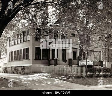 Davenport, Iowa, USA. 12 Dez, 2013. St. Luke's Krankenschwestern Home. Juli 1946. Credit: Viererkabel-Stadt setzt Zeit Archiv/Viererkabel - Zeiten/ZUMA Draht/Alamy leben Nachrichten Stockfoto