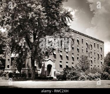 Davenport, Iowa, USA. 12 Dez, 2013. St. Luke's Hospital. Juli 1946. Credit: Viererkabel-Stadt setzt Zeit Archiv/Viererkabel - Zeiten/ZUMA Draht/Alamy leben Nachrichten Stockfoto