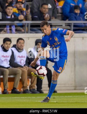 Houston, Texas, USA. 05 Mär, 2019. Februar 26, 2019: Während der CONCACAF Champions League Viertelfinale Spiel 18 Bein 1 zwischen den UANL Tigres und Houston Dynamo bei BBVA Compass Stadion in Houston, Texas die Kerbe an der Hälfte 0-0 © Maria Lysaker/CSM. Credit: Cal Sport Media/Alamy leben Nachrichten Stockfoto