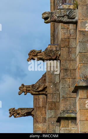 Saint-léonard Kirche, Fougères, Frankreich. Im 12. Jahrhundert gegründet, im 15. und 16. wieder aufgebaut Stockfoto