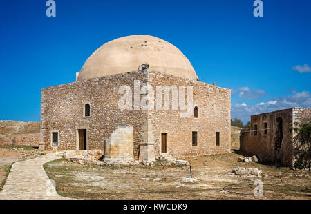 Osmanische Moschee in Rethymno Schloss in Kreta, Griechenland am 7. Mai 2016 Stockfoto