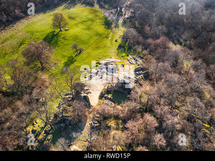 Beglik Tash - eine prähistorische rock Heiligtum an der Schwarzmeerküste Bulgariens gelegen, in der Nähe der Stadt Primorsko. - Bild Stockfoto