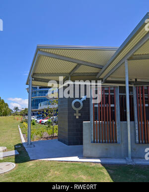 Unisex wc in Tweed Heads Coolangatta auf weit im Norden von New South Wales, Queensland Grenze Stockfoto