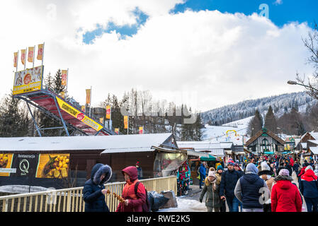 Zakopane, Poland-February 22, 2019. der Seilbahn von Zakopane Gubalowka zu montieren. Station der Standseilbahn auf den Gipfel des Gubalowka, im Jahre 1938 erbaut. Stockfoto