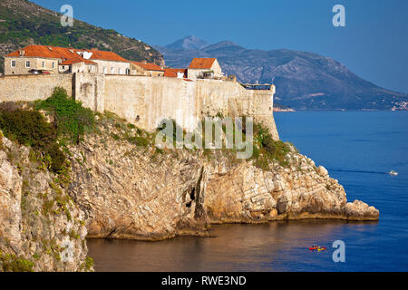 Stadt Dubrovnik und starke Verteidigung Wände, Dalmatien Region von Kroatien Stockfoto