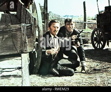 DOUGLAS, Lancaster, SCHIESSEREI AM O.K. CORRAL, 1957 Stockfoto