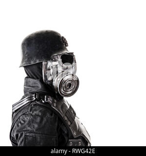 Nahaufnahme Porträt eines futuristischen NS-Soldat mit Gasmaske. Stockfoto