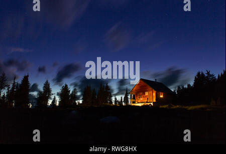 Wandern im Jumbo Pass bc, Jumbo Kabine. Stockfoto