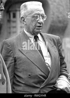 Kerenski, Alexander Fyodorovich, 4.5.1881 - 11.6.1970, russischer Politiker, halbe Länge, München, 14.5.1953, Additional-Rights - Clearance-Info - Not-Available Stockfoto