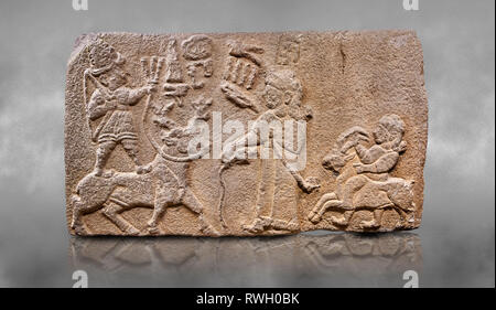 Orthostat Aslantepe hethitischen Reliefs Skulpturen aus Stein. Kalkstein, Aslantepe, Malatya, 1200-700 v. Chr. Museum für Anatolische Zivilisationen, Ankara, Türkei. Stockfoto