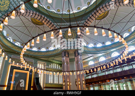 Ankara/Türkei - 17 Februar 2019 Innenraum der Hirse Hirse Moschee (Camii) Stockfoto