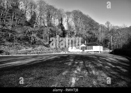 Bowling Green und Clubhaus Pavillon im Winter, Hebden Bridge, Calderdale, West Yorkshire Stockfoto