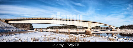 Gosse Brücke im Süden Mailtland, Nova Scotia, im Winter. Stockfoto