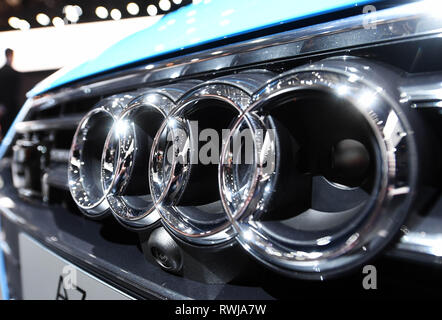 Genf, Schweiz. 06 Mär, 2019. Ein Audi Logo, am zweiten Pressetag genommen. Die 89. Automobilsalon in Genf beginnt am 7. März und dauert bis 17. März. Credit: Uli Deck / dpa/Alamy leben Nachrichten Stockfoto