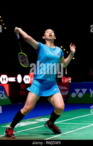 Birmingham, Großbritannien. 6. März, 2019. All England Open Badminton Championships: BIRMINGHAM, ENGLAND - März 6: WOMAN'S Ingles, CHOCHUWONG POMPAWEE in Aktion an der Yonex All England Open Badminton Championships im Arena Birmingham am 6. März, 2019 Birmingham, England Credit: PATRICK ANTHONISZ/Alamy leben Nachrichten Stockfoto