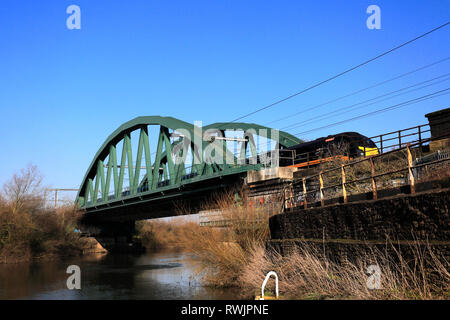 180 Zephyr Klasse, Grand Central Trains, East Coast Main Line Railway, Newark-on-Trent, Nottinghamshire, England, Großbritannien Stockfoto