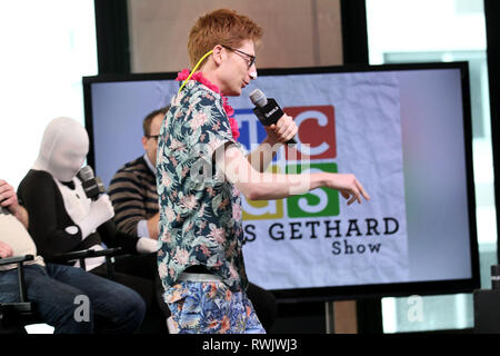 New York, USA. 15 Apr, 2016. Am Freitag, 15.April 2016 bauen Serie innen Candids diskutieren "Die Chris Gerhard Show" Staffel 2 am Bau Studio in New York, USA. Quelle: Steve Mack/S.D. Mack Bilder/Alamy Stockfoto