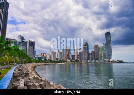 Punta Paitilla, Panama City Panama Wolkenkratzer city scape Panorama Stockfoto