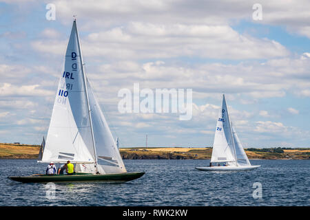 Segelboote in einem Boot Rennen, Cobh, County Cork, Irland Stockfoto