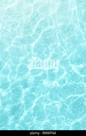 Blauen Pool. Sommer Hintergrund. Sommer Urlaub Stockfoto
