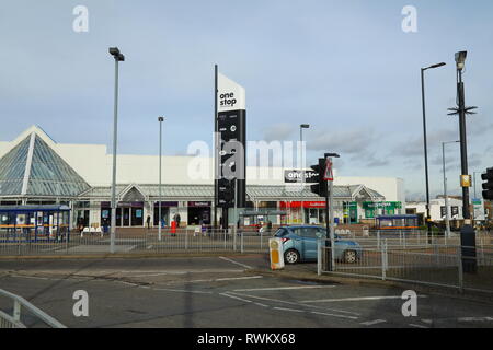 One Stop Shopping Center und Retail Park, im Jahr 2019. Das Hotel befindet sich in Perry Barr, Birmingham, Großbritannien. Stockfoto