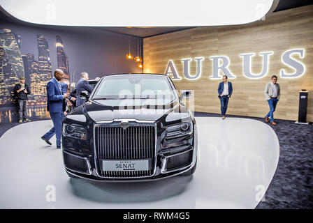 Aurus Senat, Russische Luxuslimousine, führt auch der russische Präsident Wladimir Putin, während der 2019 Genfer Automobilsalon Sh vorgelegt wurde. Stockfoto