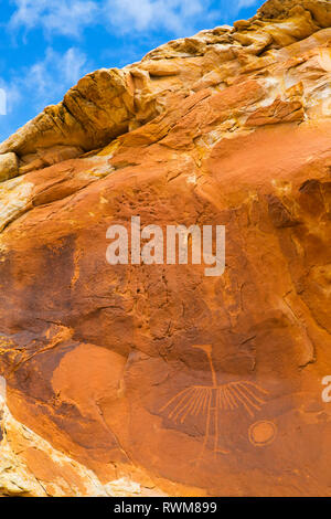 Großer Kran Piktogramm von Ancestral Puebloans, ca. 900-1000 Jahre alt, Bären Ohren National Monument, Utah, Vereinigte Staaten von Amerika Stockfoto