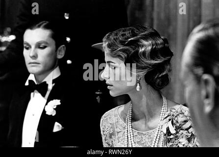 Helmut Berger, Charlotte Rampling, "die Verdammten" (1969) Warner Bros.-Datei Referenz # 33751 520 THA Stockfoto