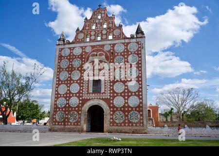 Uayma Kirche Jesu Christi und der Heiligen der Kast Tage - La Iglesia de Jesucristo De Los Santos de Los Ultimos Dias, Yucatan, Mexiko Stockfoto