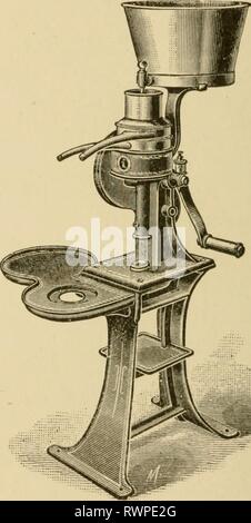 Elementare Landwirtschaft mit praktischen Arithmetik elementare Landwirtschaft mit praktischen Arithmetik elementaryagricu 01 hatc Jahr: 1906 geschlossen. Ein BABCOCK TESTER. Eine CREME SEPARATOR. solche Utensilien, diese Keime auf einmal ihre rasche Anstieg beginnt, und die Milch Beute, die in ein paar Stunden. Die Stockfoto