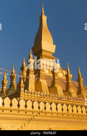 Große Stupa Pha That Luang in Vientiane Laos Stockfoto