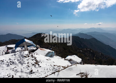 Mardi Himal Trek in Wintern mit Muchapuchare und Annapurna Strecke von himalayan Peaks Stockfoto